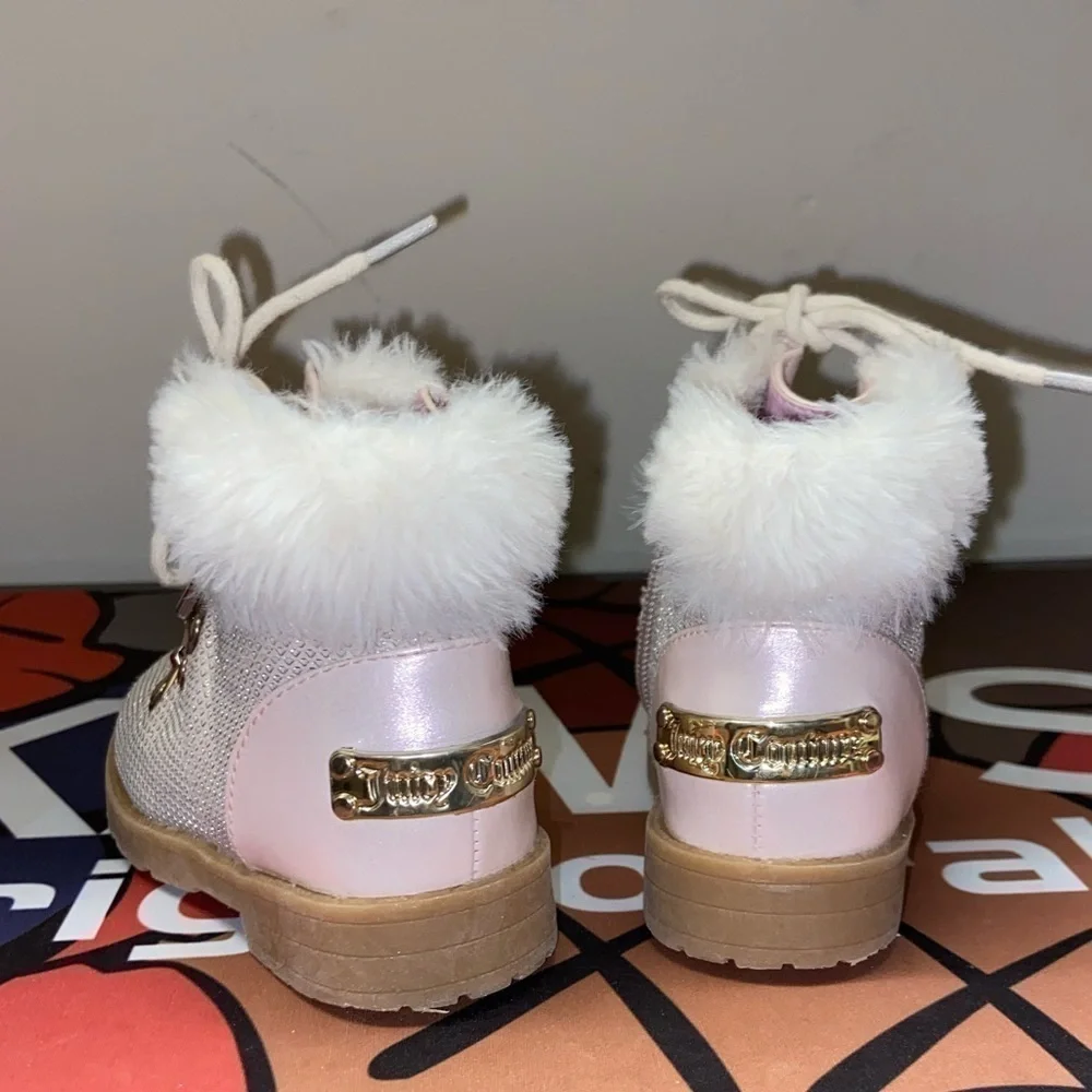 Juicy couture baby boots
